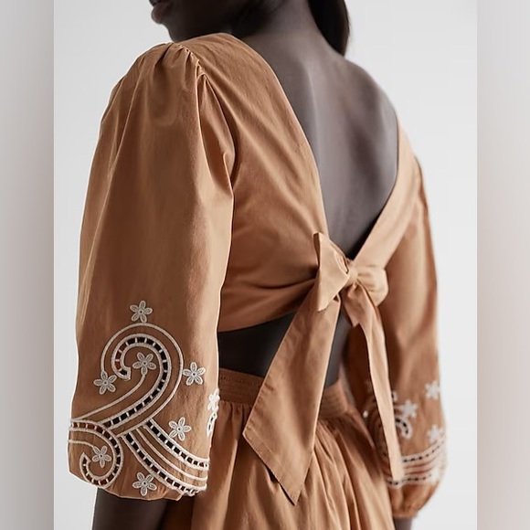 Express Embroidered Eyelet V-Neck Tie Back
Poplin Mini Dress - Picture 4 of 8